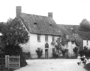 The White Hart early 20C